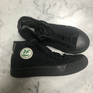 P. F. Flyers high tops (us 4)
